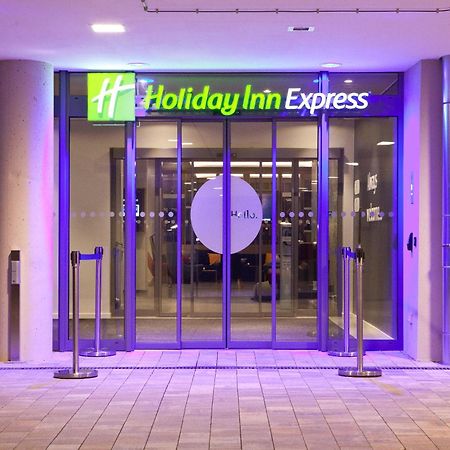 Holiday Inn Express Fuerth By Ihg Exterior photo